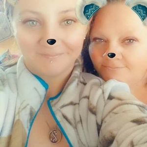 Meet your Posher, Annie